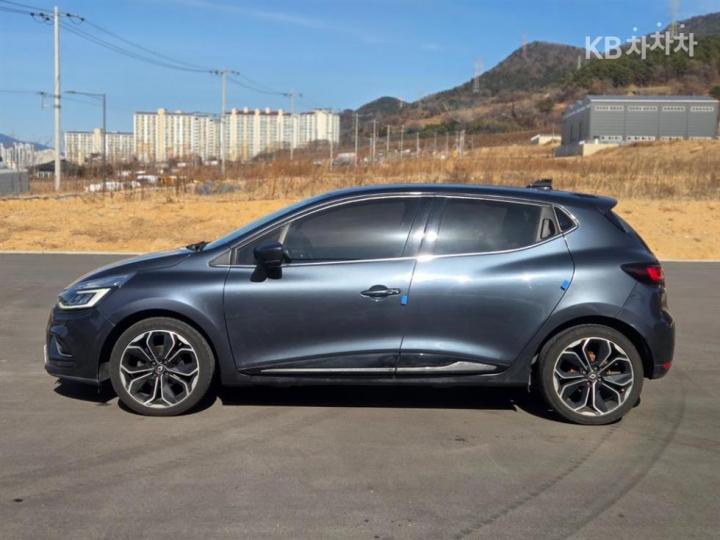 Renault Clio 1.5dci Intense Panoramic 5