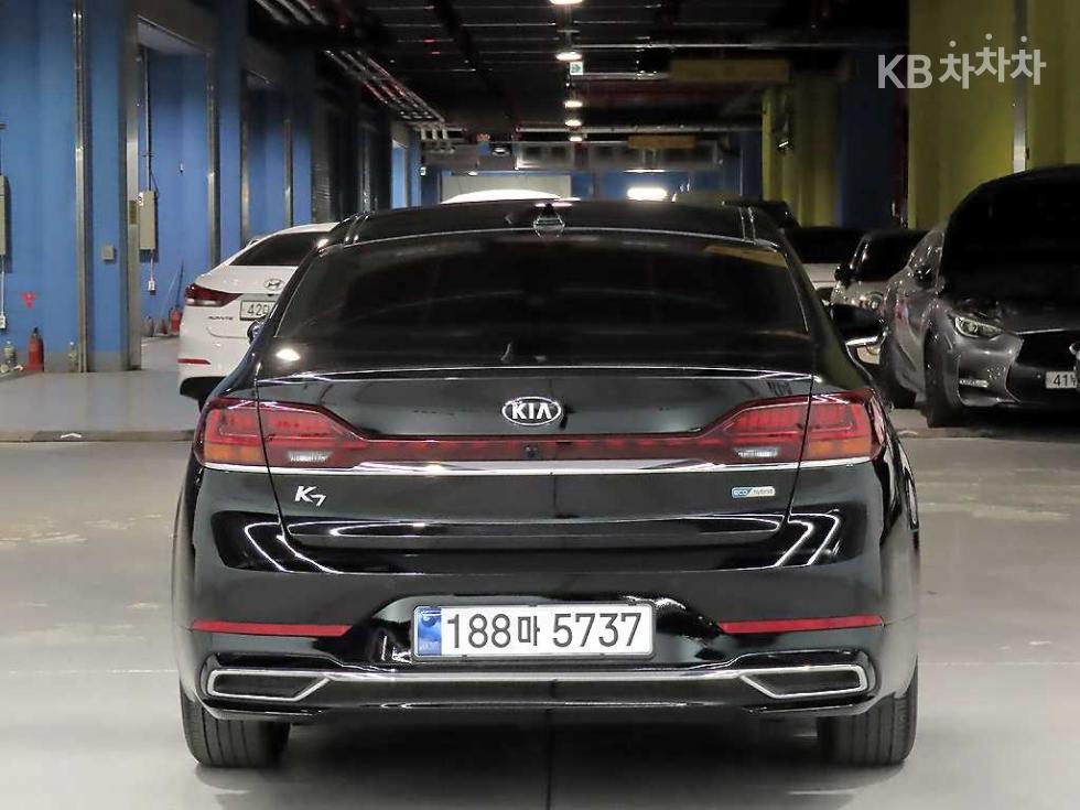 2020 - kia k7