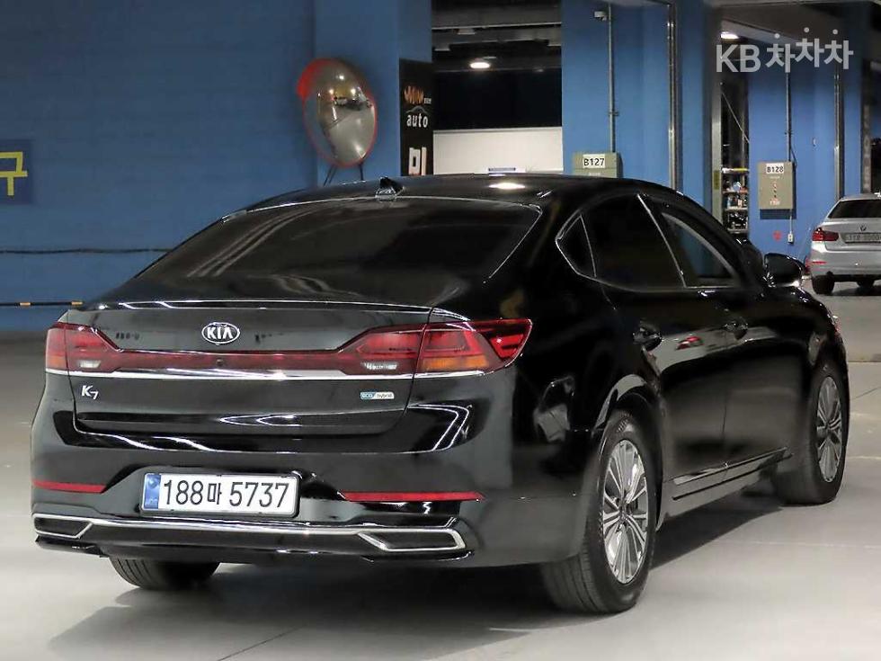 2020 - kia k7