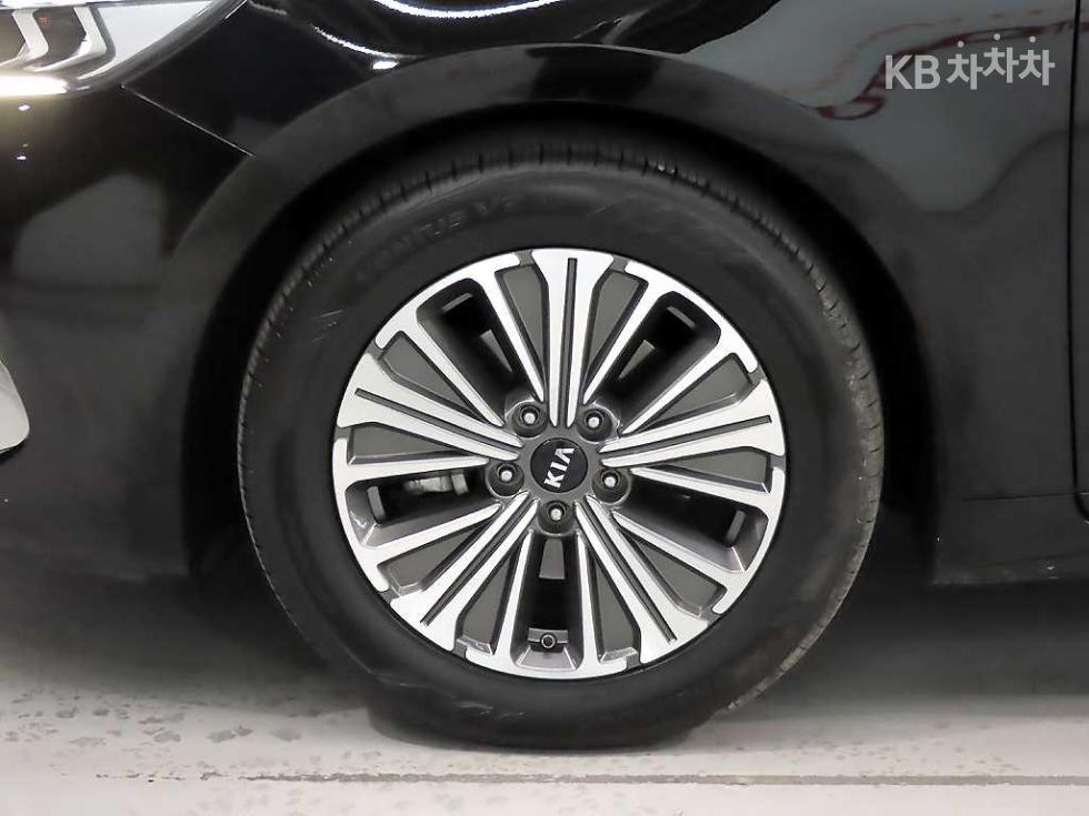 2020 - kia k7