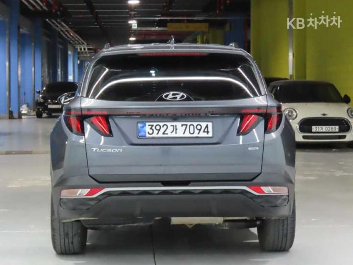 Hyundai Tucson NX4 Diesel 2.0 4WD Premium 8