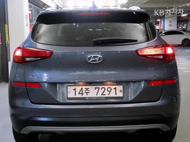 Hyundai Tucson Diesel e-VGT R 1.6 2WD Modern 6