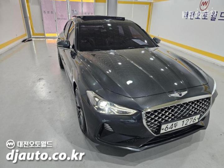 Genesis G70 2.0T AWD Supreme