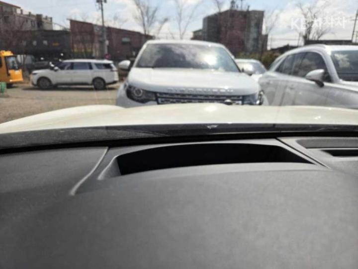 Genesis GV70 Gasoline 2.5T 2WD 8