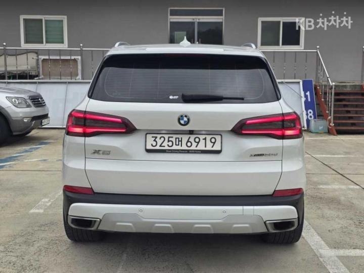 BMW X5 G05 xDrive 30d xLine 6