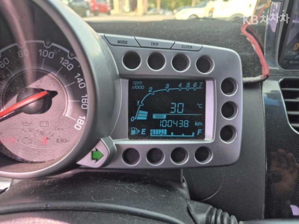 Chevrolet Spark — miniaturë 11