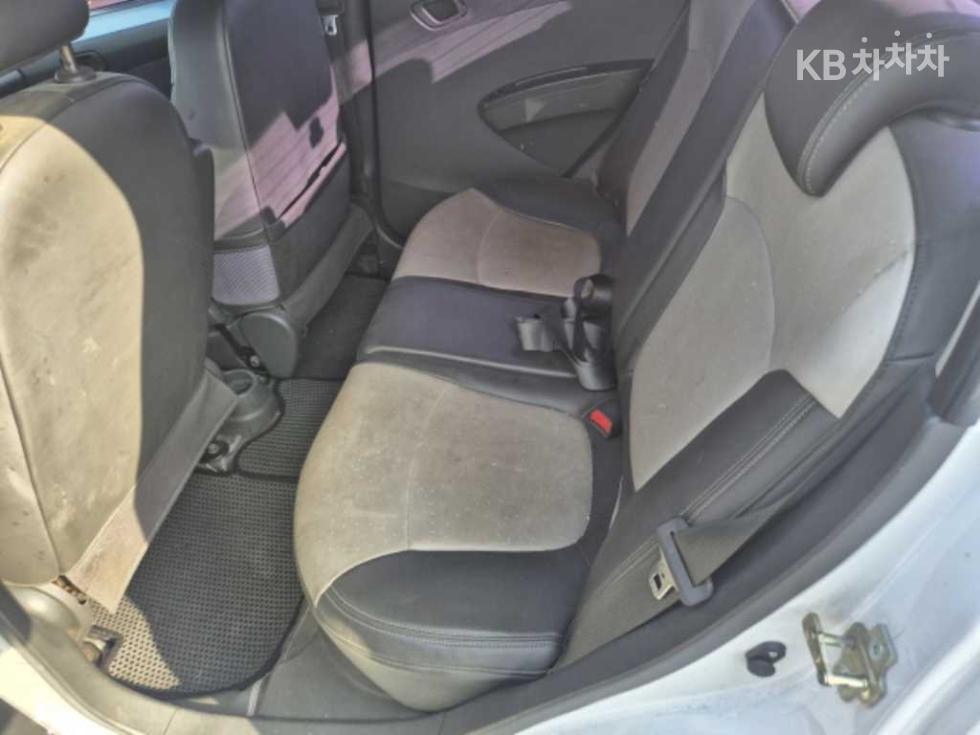 Chevrolet Spark — miniaturë 18