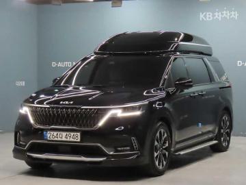 Kia Carnival 7-Seater Hi-Limousine Signature — foto 1