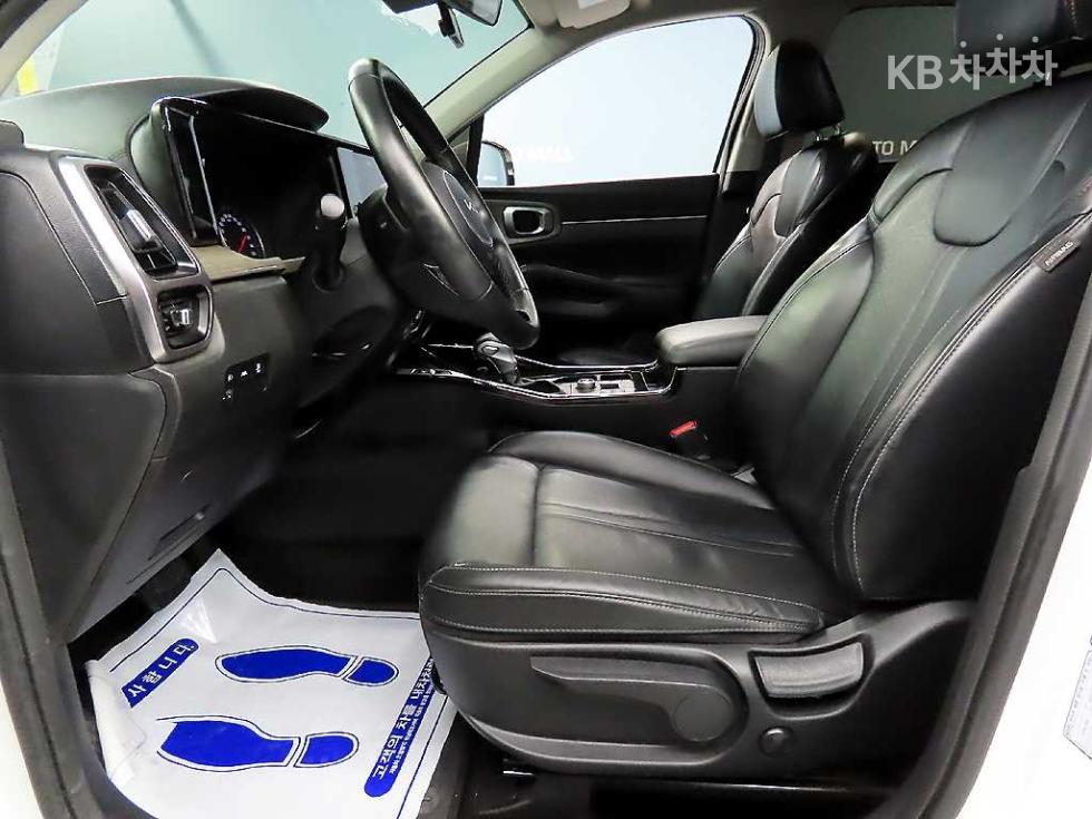 2022 - kia sorento