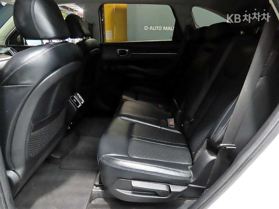 2022 - kia sorento