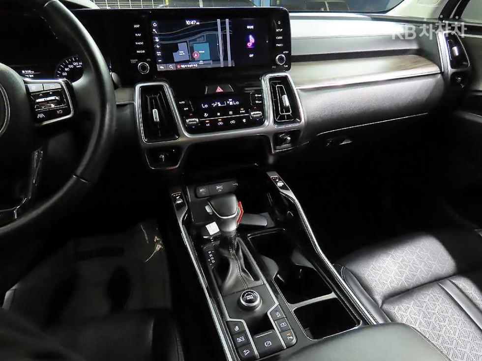 2022 - kia sorento