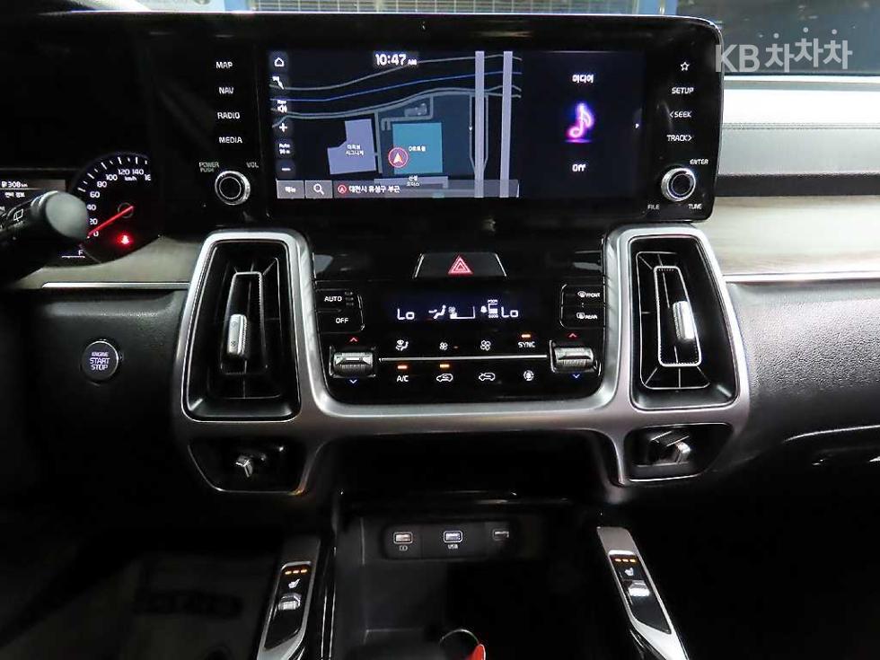 2022 - kia sorento