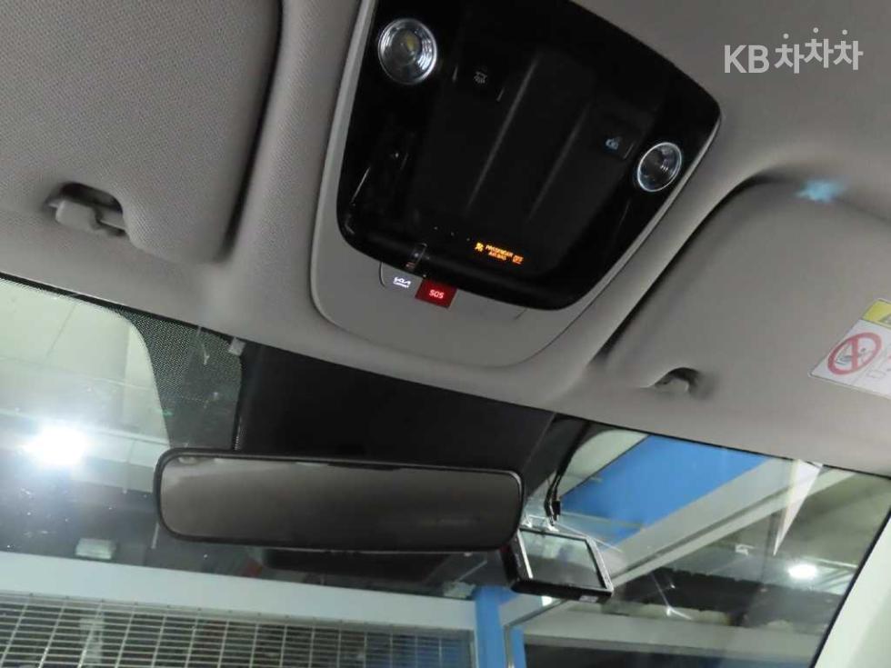2022 - kia sorento