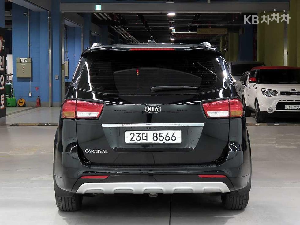 2015 - kia carnival