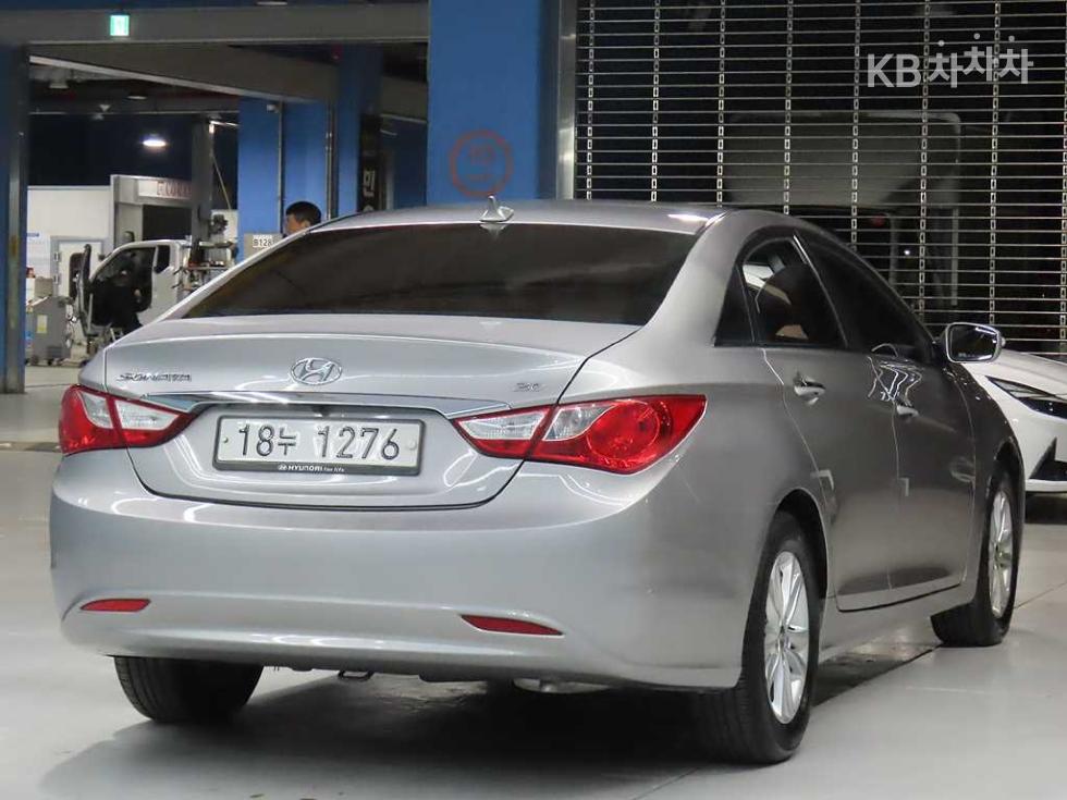 Hyundai Sonata — miniaturë 4