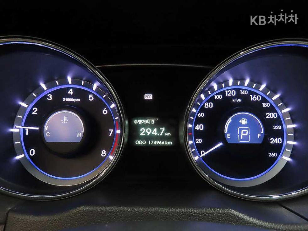 Hyundai Sonata — miniaturë 9