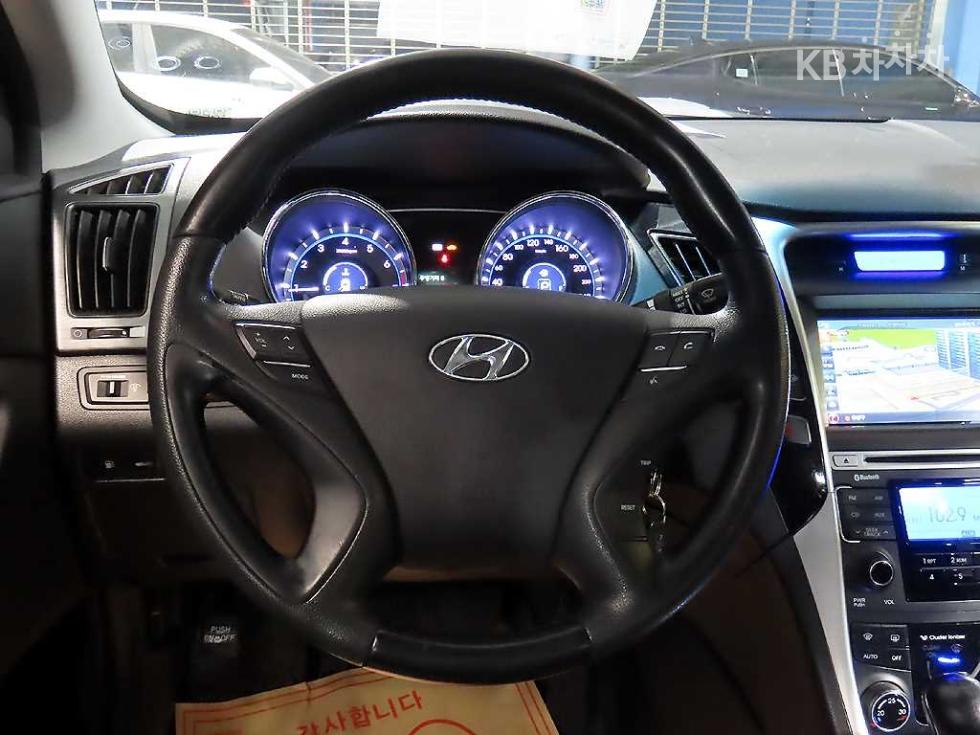 Hyundai Sonata — miniaturë 10