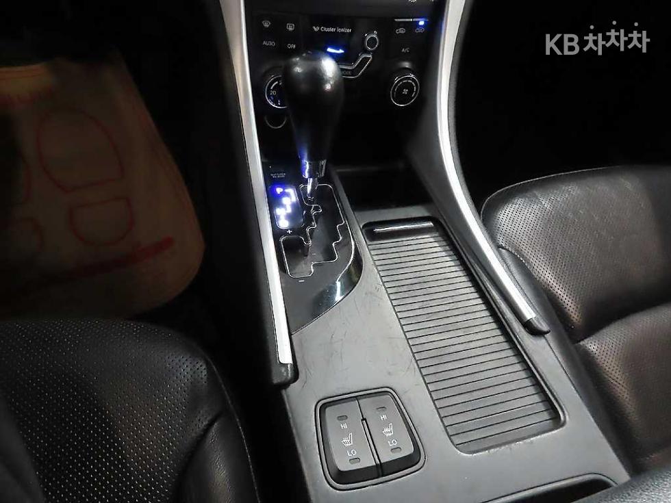 Hyundai Sonata — miniaturë 13