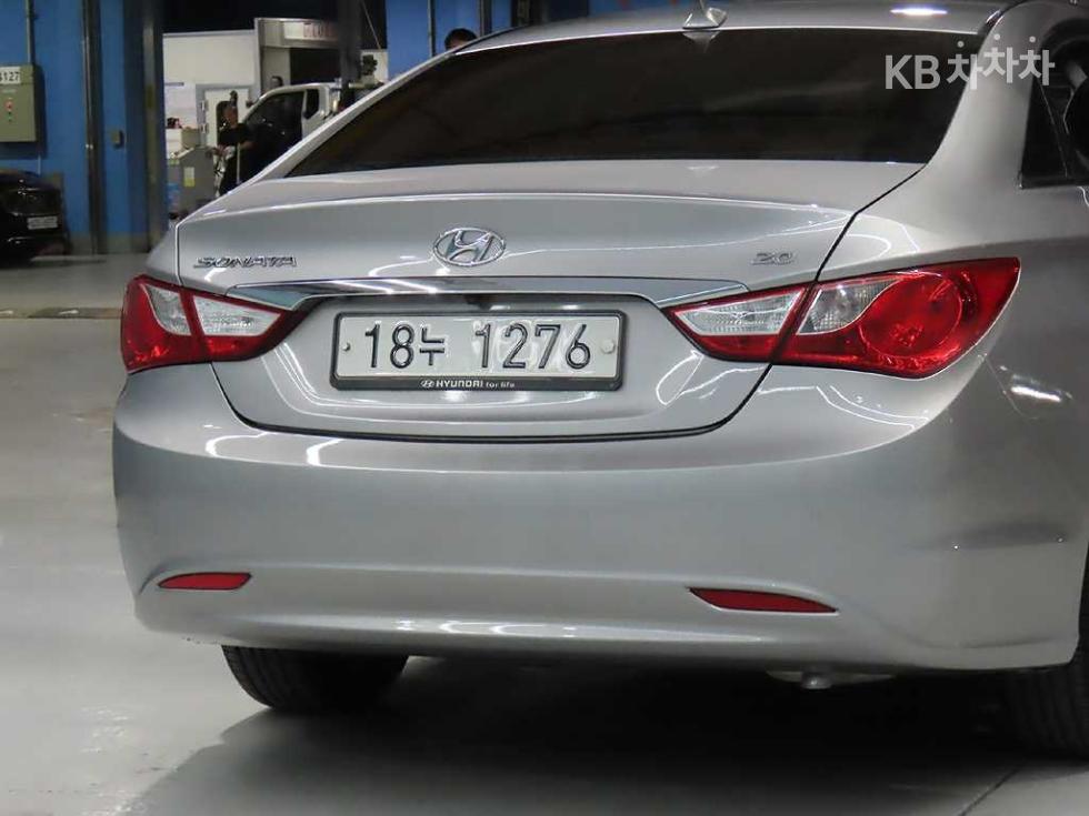 Hyundai Sonata — miniaturë 17