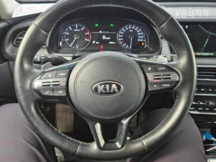 Kia K7 Premier 3.0 LPi Trendy 8
