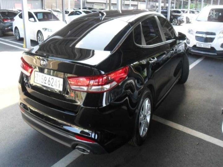 Kia K5 2.0 LPI MX Prestige 5