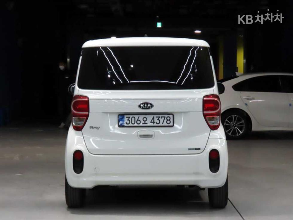 2020 - kia ray