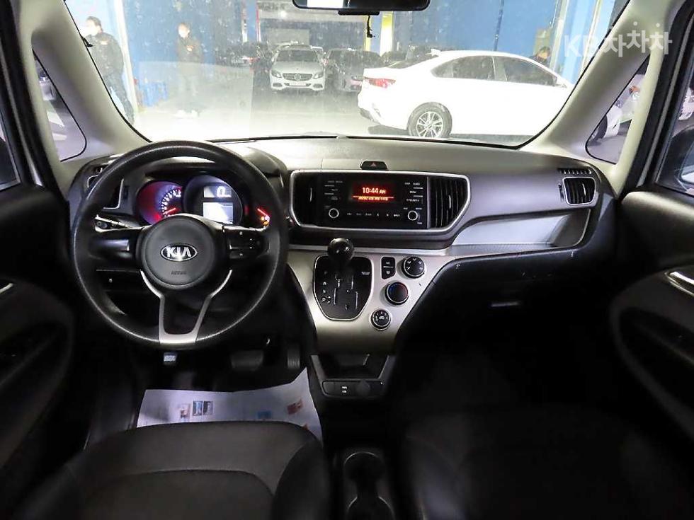 2020 - kia ray