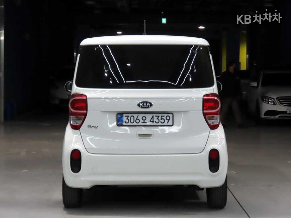 2021 - kia ray