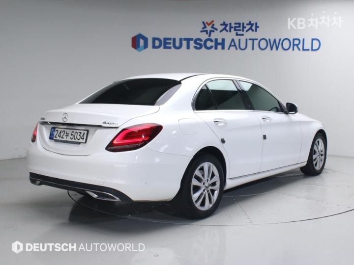 Mercedes-Benz C-Class C220d Avantgarde W205 3