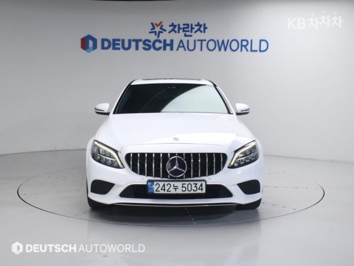 Mercedes-Benz C-Class C220d Avantgarde W205 4