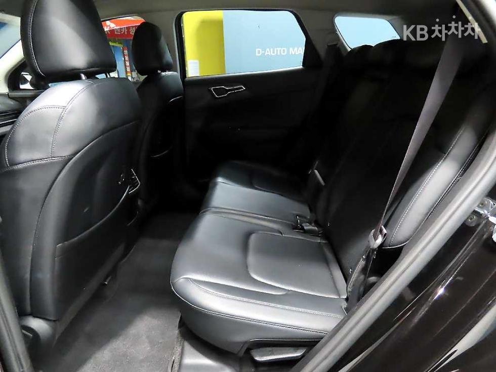 2022 - kia sportage