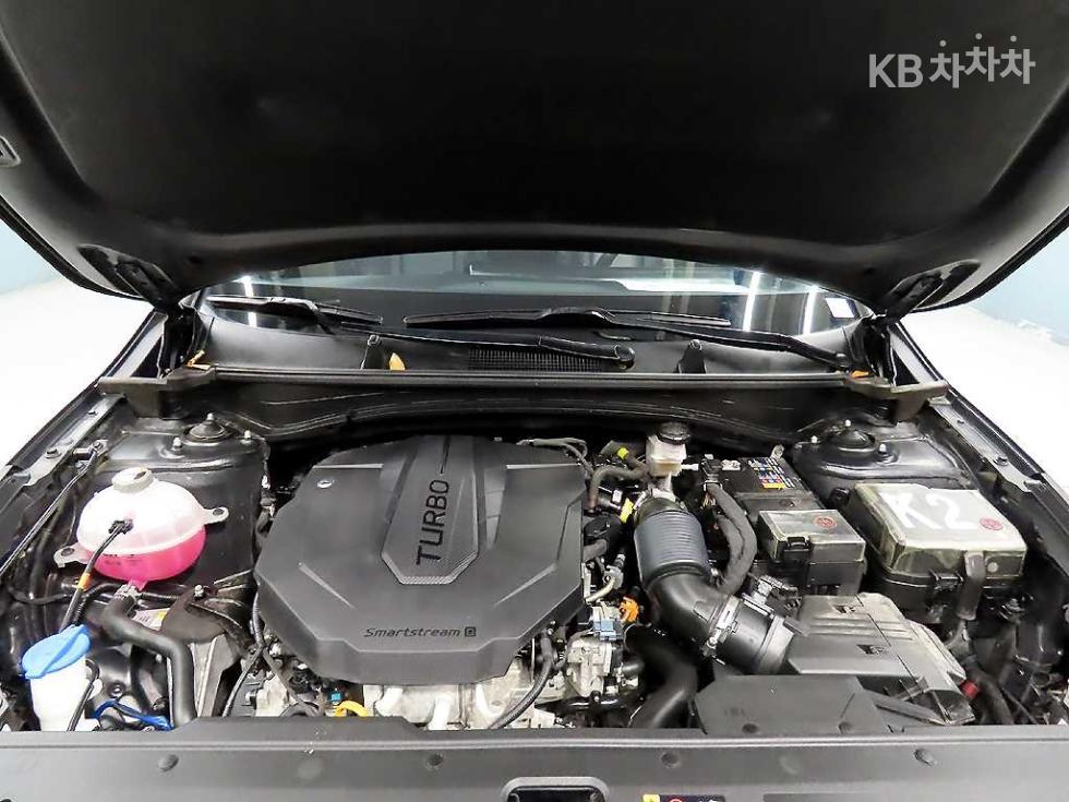 2022 - kia sportage