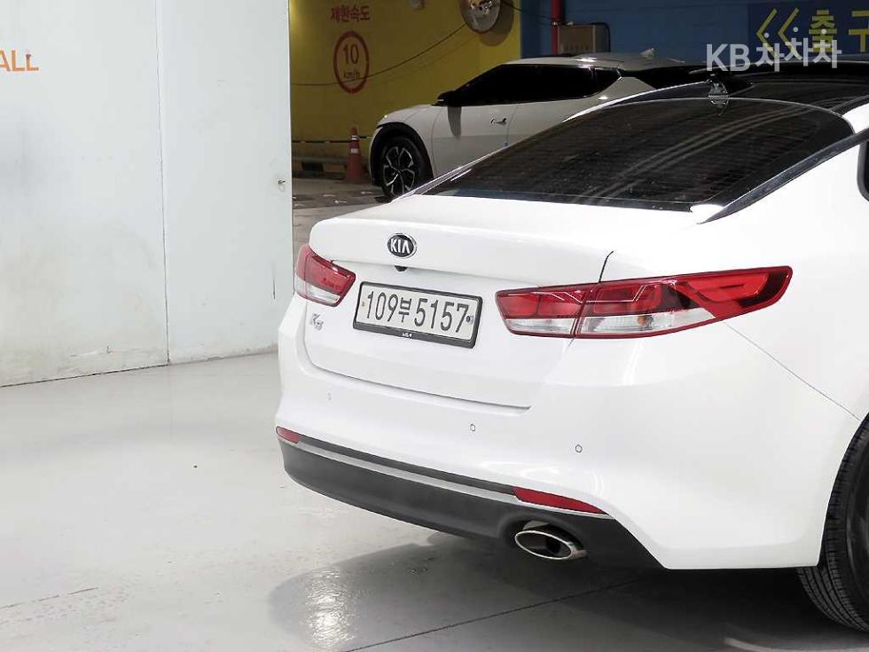 2017 - kia k5