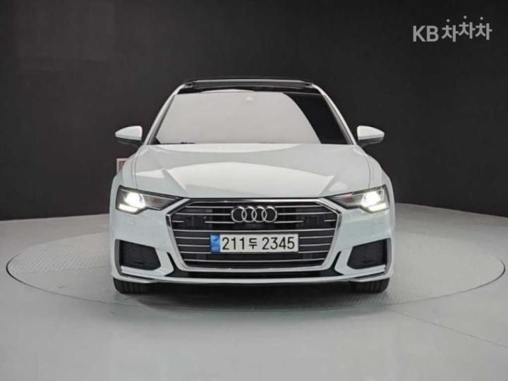 Audi A6 C8 45 TFSI Premium 2