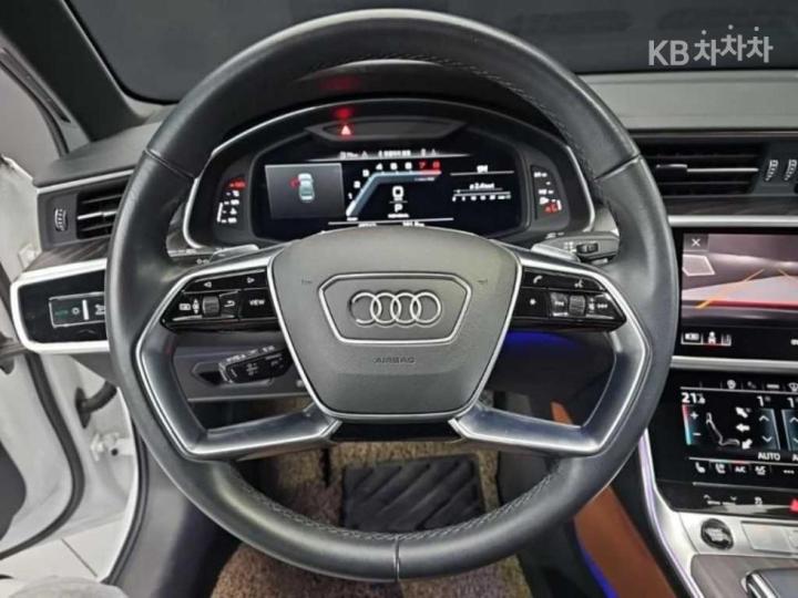 Audi A6 C8 45 TFSI Premium 7
