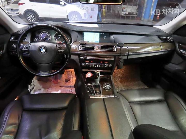 BMW 7 Series New 750Li Base Type 6