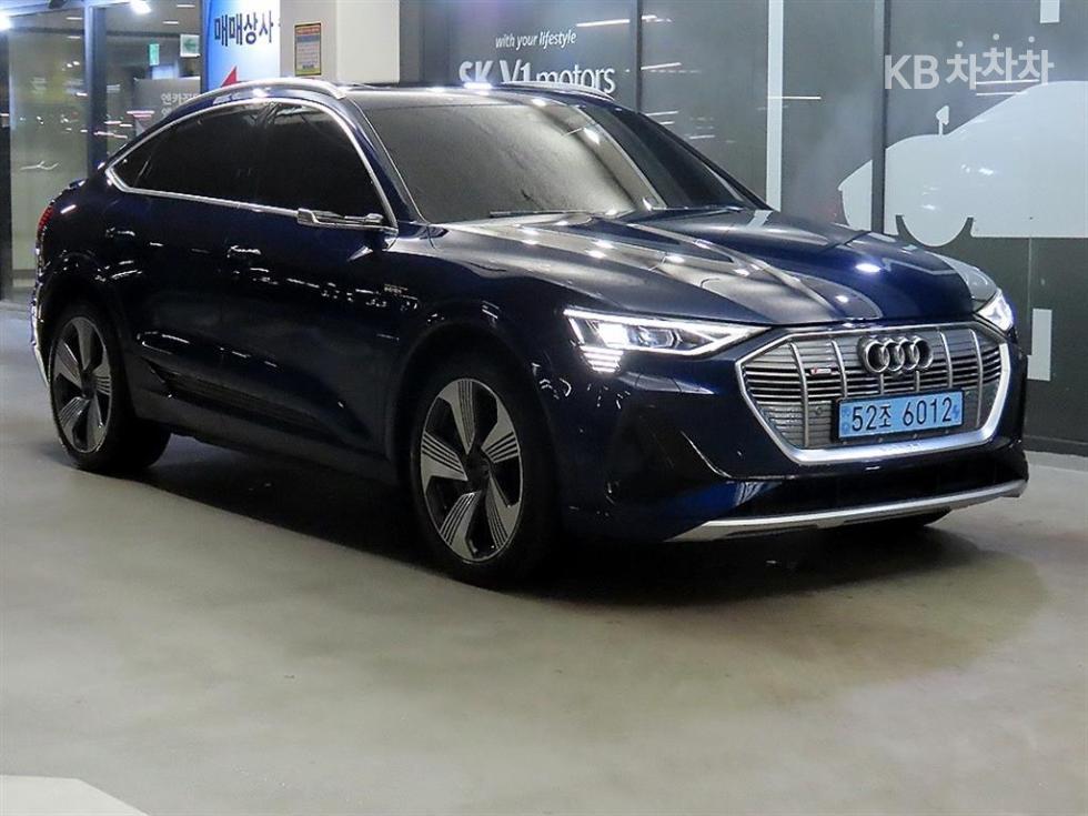 아우디 e-tron