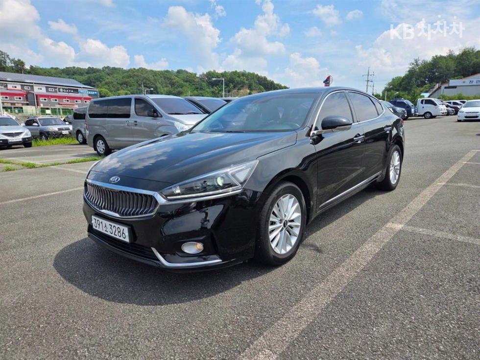 2018 - kia k7