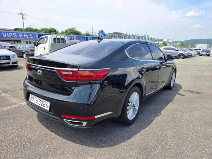Kia K7 3.0 LPi Luxury 5