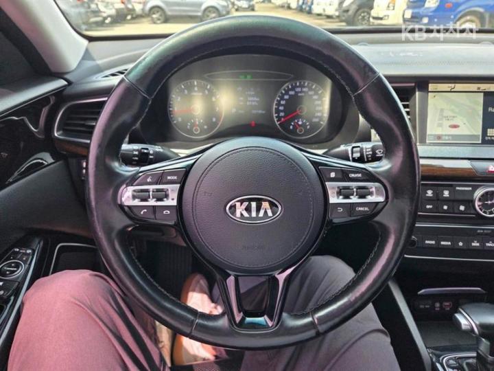 Kia K7 3.0 LPi Luxury 6