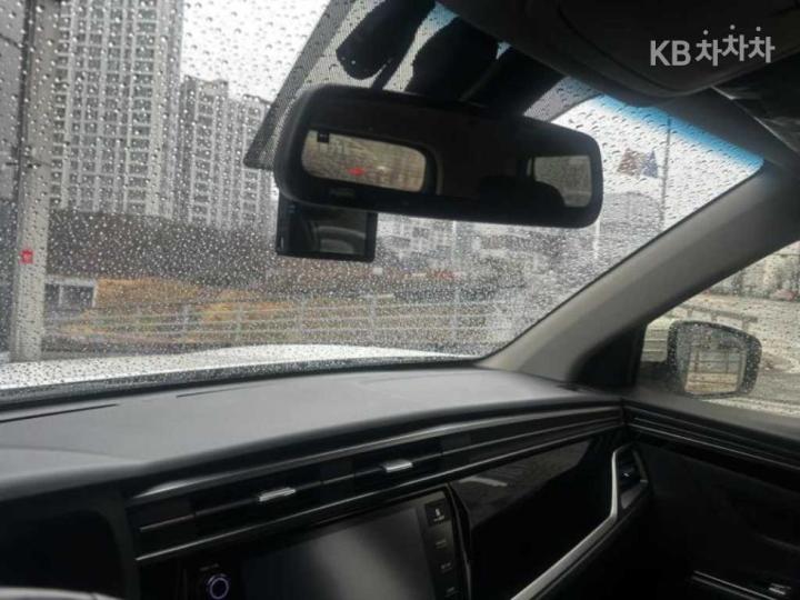 KG Mobility (Ssangyong) Korando Beautiful 1.5 GDi Turbo 2WD C5 9