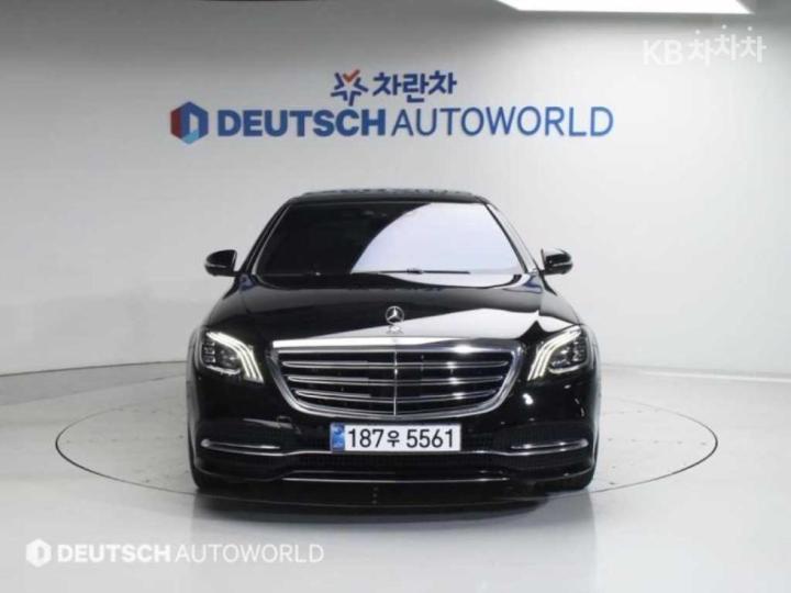 Mercedes-Benz S-Class New S560L 4MATIC 4