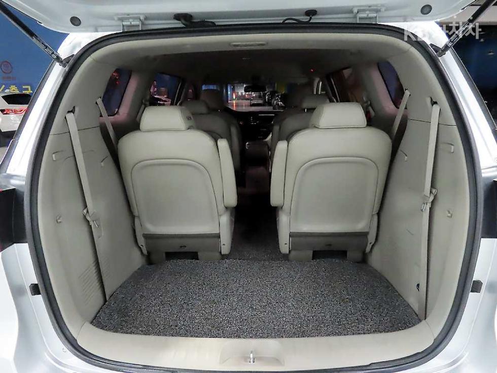 2016 - kia carnival