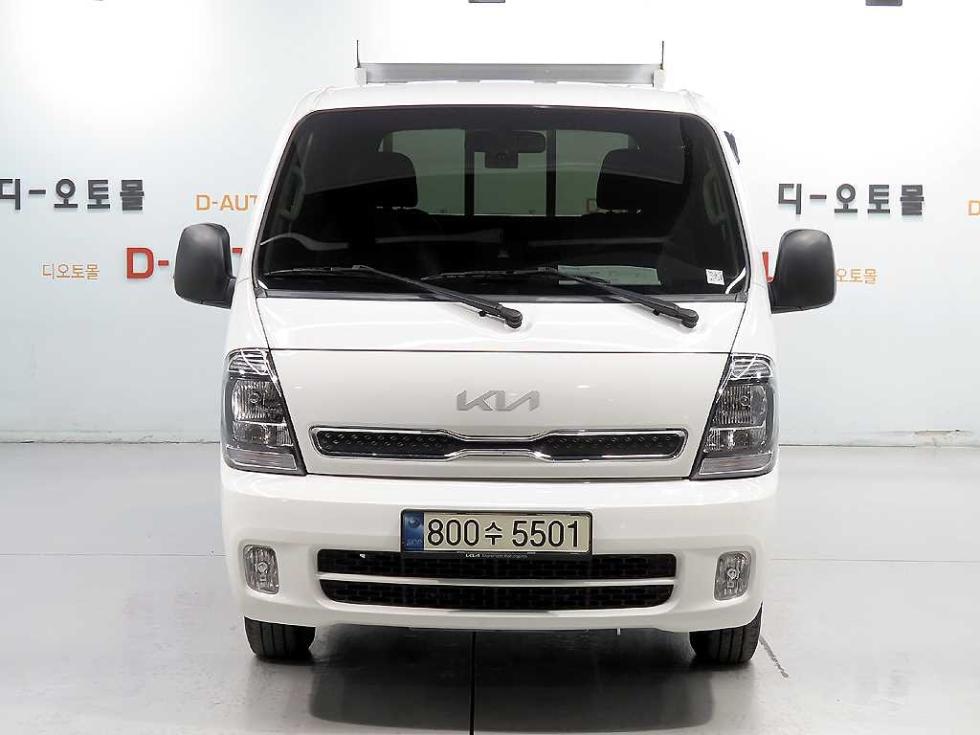 2023 - kia bongo iii