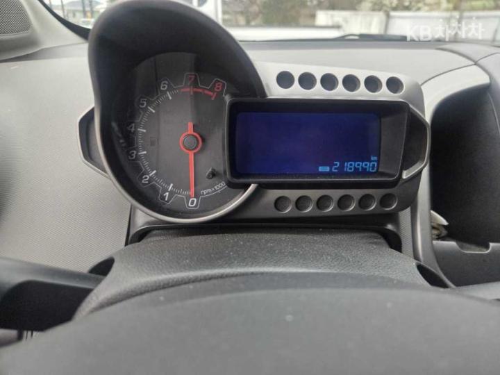 Chevrolet Aveo LS Premium Type 7