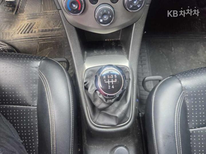 Chevrolet Aveo LS Premium Type 10