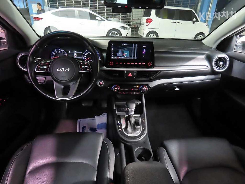 2022 - kia k3