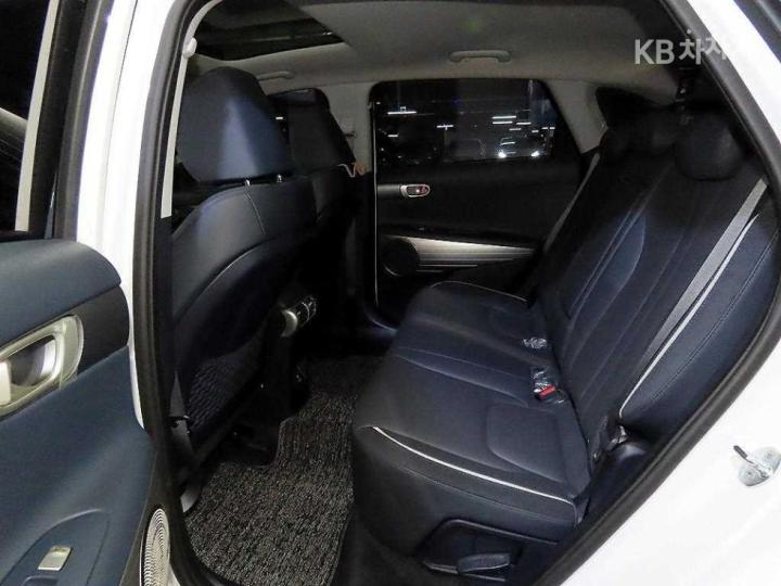 Hyundai Nexo Premium 8