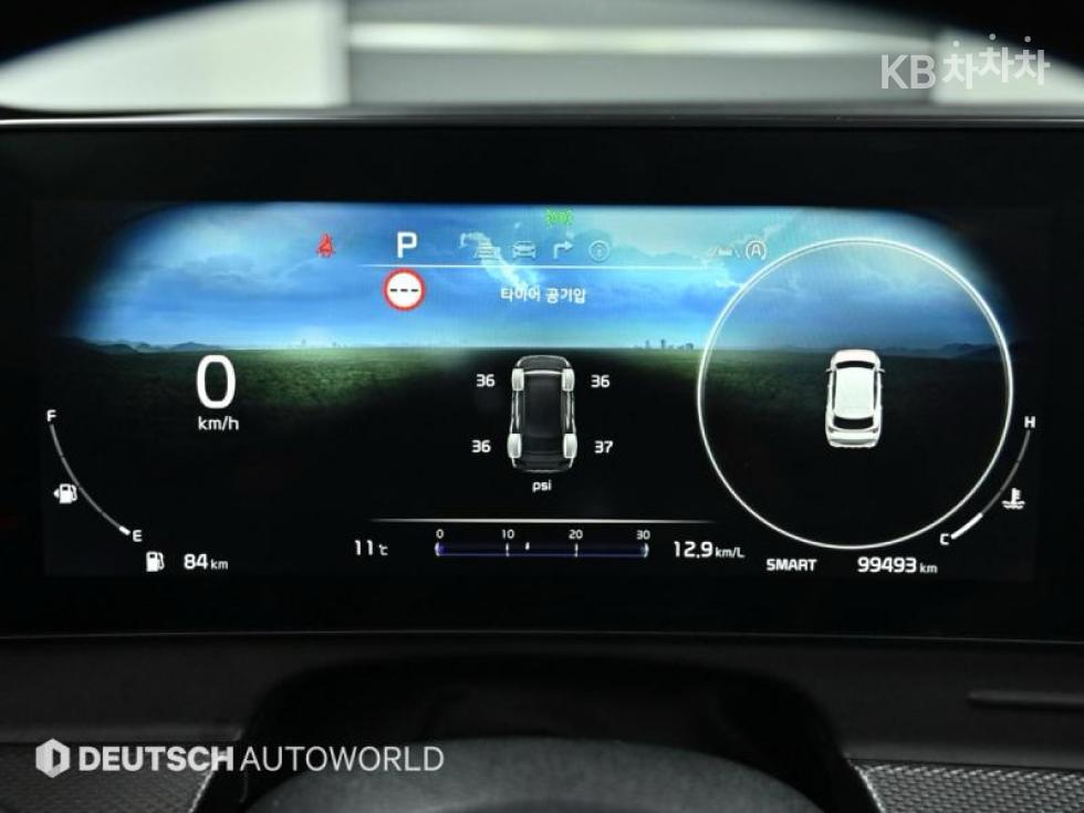 2022 - kia sportage