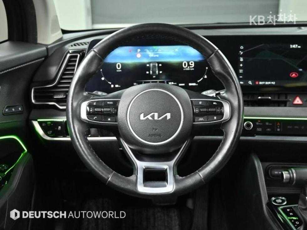 2022 - kia sportage